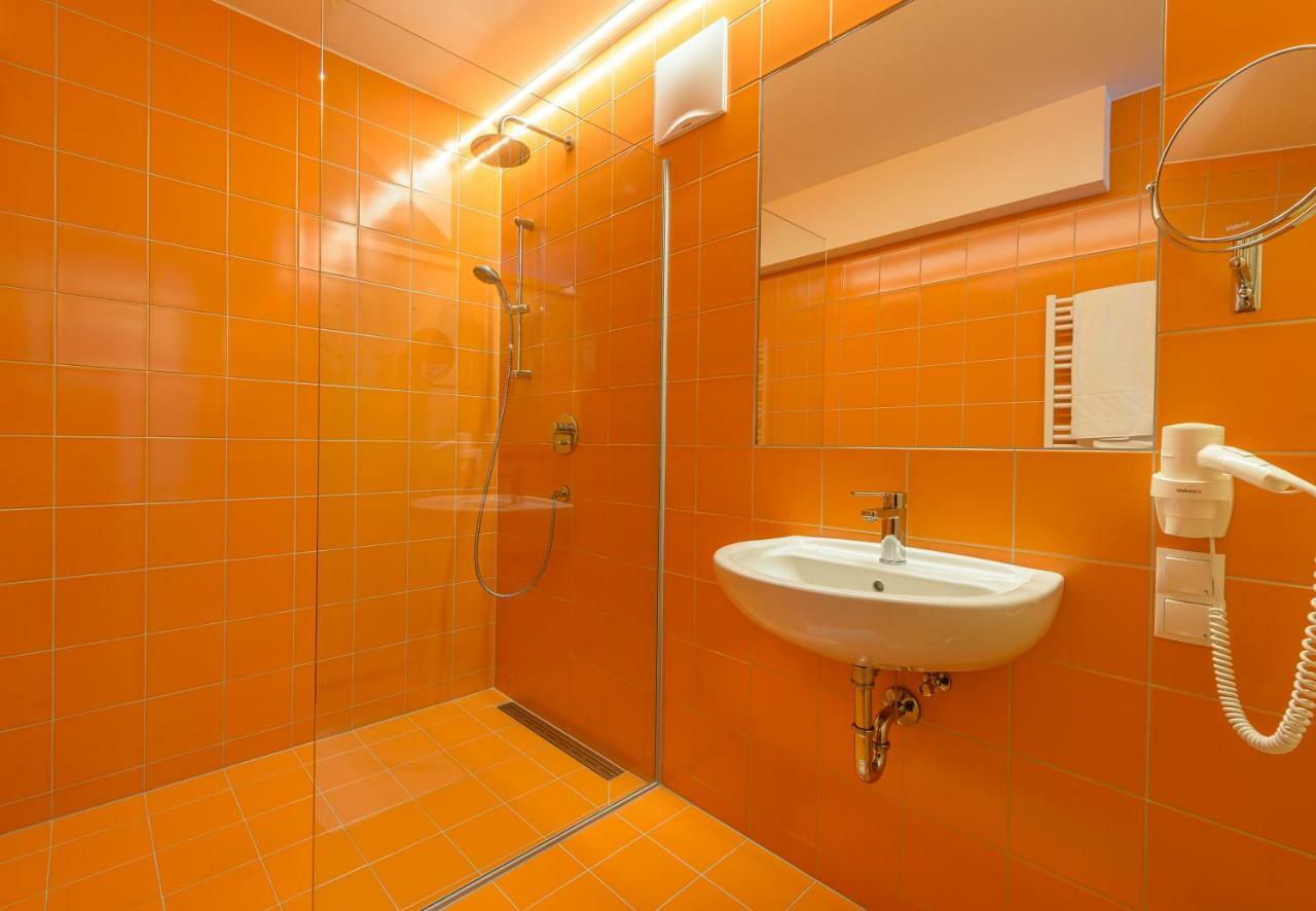 Riverside Residence Flachau Bagian luar foto